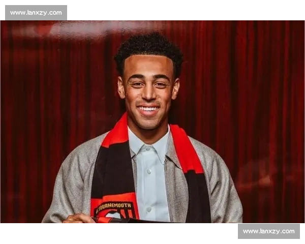 泰勒 - 亚当斯：理解普利希奇的选择，专注自我状态助力美国队冲击世界杯